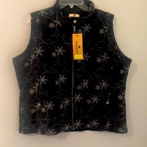 New Woolrich women’s Ambridge Gray Snowflake Vest XL